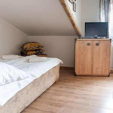 Guest house Stanica Hucul 3*